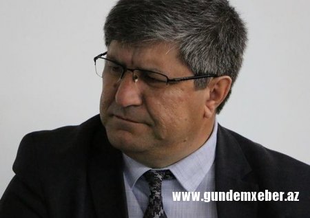 Jurnalist Əvəz Zeynallı polis tərəfindən saxlanılıb