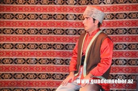 MÜSYÖ JORDAN VƏ DƏRVİŞ MƏSTƏLİ ŞAH” TAMAŞASI TAMAŞAÇILARIN BÖYÜK RƏĞBƏTİNƏ SƏBƏB OLDU - FOTOLAR