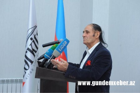 Roza Zərgərli imza günü keçirdi - fotolar