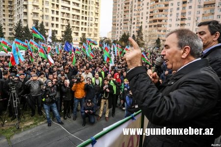 Müxalifət “seçkiyə gedək - getməyək” dilemması qarşısında