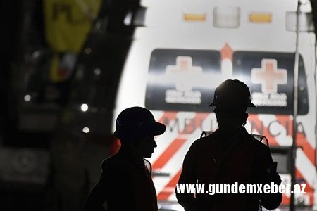 Meksika daxili işlər nazirinin olduğu helikopter qəzaya uğrayıb