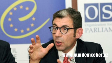 İtaliyalı deputatın üzərindən rüşvət ittihamı götürülməyib
