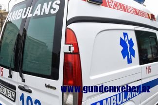 Azərbaycanda ata oğlunun boğazını kəsdi