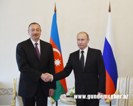 İlham Əliyev Putini təbrik etdi