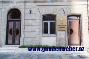 Prokuror Ziya Məmmədovun qardaşı oğluna qarşı dələduzluqda təqsirləndirilən şəxsə cəza istəyib