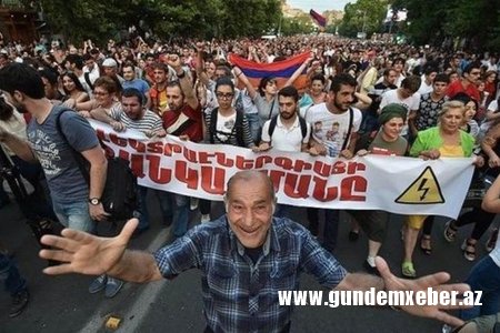 Qanlı döyüşlərə QAPI AÇILDI - İşğalçı rejim kapitulyasiyanın BİR ADDIMLIĞINDA