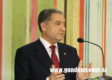 Beyləqanın icra başçısı meydan sulayır... - Qarşısına çıxanı əzir... dağıdır...