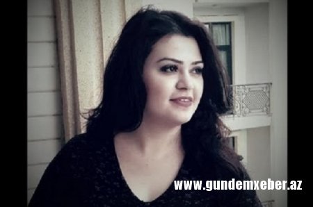 Əməkdar artist canlı yayımda himnimizi səhv oxudu — VİDEO