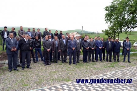 Prezidentin tapşırıqlarını məhsuliyyətlə yerinə yetirən İcra başçısı-Qəbul davam edir