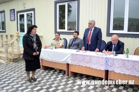 Prezidentin tapşırıqlarını məhsuliyyətlə yerinə yetirən İcra başçısı-Qəbul davam edir