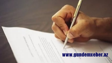 “5 ildir, bizi süründürdürürlər” - Məhkəmə icraçılarından Mehriban Əliyevaya şikayət
