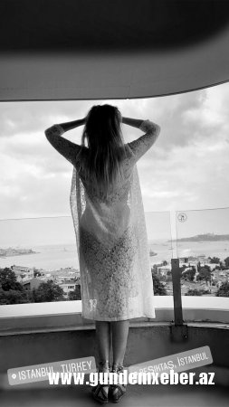 Nigar Camal çimərlik geyimində – FOTOLAR