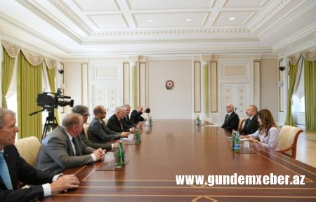 İlham Əliyev İsveçrə hökumətinin nümayəndəsini qəbul edib