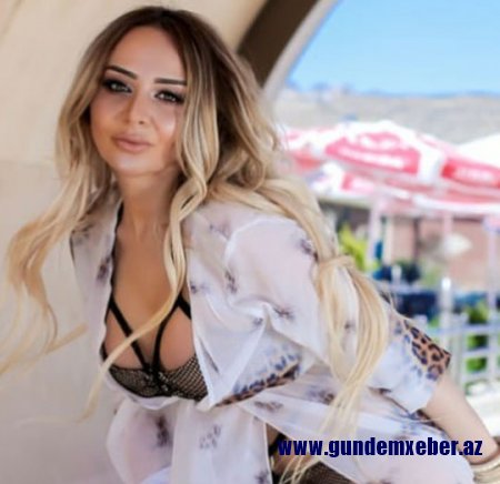 Azərbaycanlı aparıcının alt paltarı çöldə qaldı - FOTO
