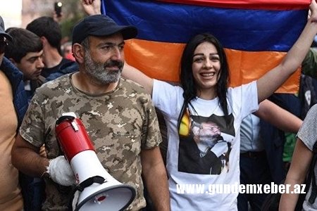 Sərkisyan imkan verməyəcək, Paşinyan küçələrə çıxacaq...