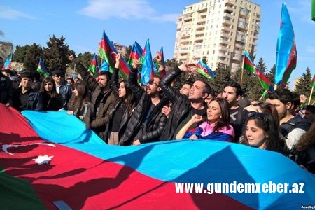 Bu gün Qarabağ mitinqidir