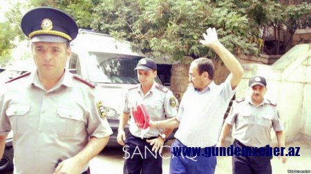 Mehman Sadıqov: Məmməd İbrahimin yatağından kəsici-deşici alət tapılıb