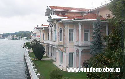 Azərbaycanlı zənginlər Bosfor sahillərində tarixi villalar alır 