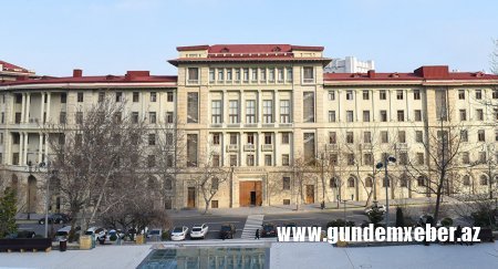 Novruz Məmmədov Nazirlər Kabinetinin iki şöbə müdirini işdən çıxarıb