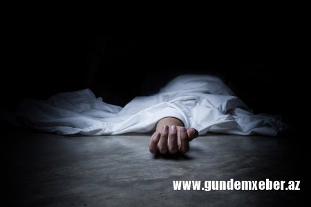 Bakıda 56 yaşlı kişi özünü doğrayaraq intihar edib