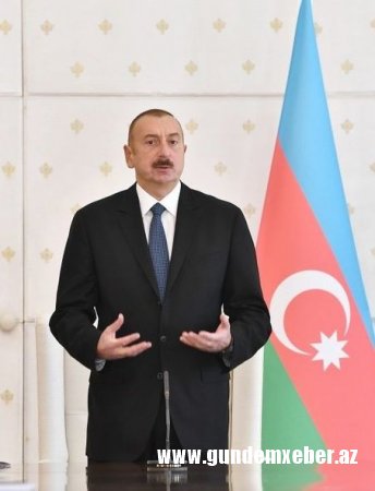 İlham Əliyev nazirləri topladı - FOTOLAR