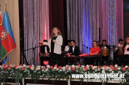 Abşeronda Dövlət Bayrağı Günü münasibətilə ümumrayon bayramı keçirildi