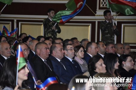 Abşeronda Dövlət Bayrağı Günü münasibətilə ümumrayon bayramı keçirildi
