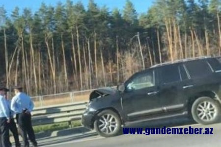 Polis rəisinin arvadı maşınla 5 nəfəri vurub öldürdü