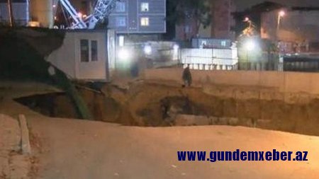 İstanbulda yol çökdü: torpaq altında qalanlar var