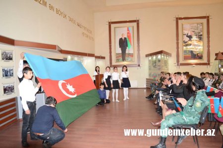 BAYRAĞIMIZ QÜRURUMUZDUR