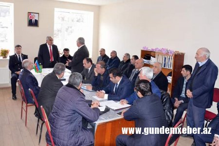 İcra başçısı sakinlərlə növbəti səyyar qəbulunu keçirib -FOTOLAR