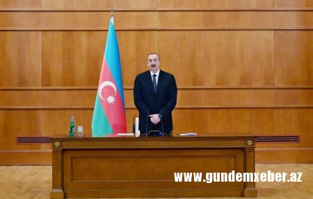 İlham Əliyev şəhid ailələri ilə görüşdü - Foto