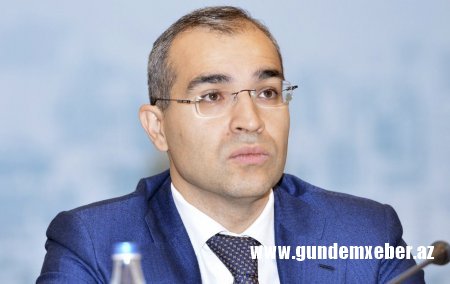 Mikayıl Cabbarov Fazil Məmmədovun qohumunu işdən çıxardı - NAZİRLİKDƏ KADR İSLAHATI