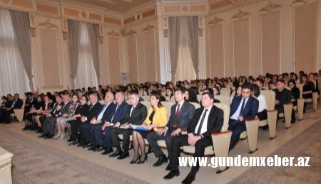 İcra başçısı gənclərlə görüş keçirdi - XIRDALANDA