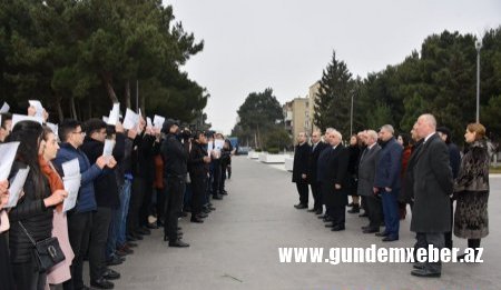 "Xocalıya ədalət!” devizi altında Sumqayıt Dövlət Universitetinin professor-müəlim və tələbə heyəti yürüş etdi - FOTO