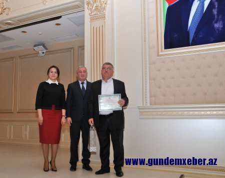 Abşeronda hesabat iclası keçirildi -FOTOLAR