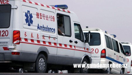 Çində bina çöküb, dağıntılar altında qalanlar var