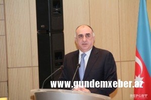 Elmar Məmmədyarov Polşaya rəsmi səfərə yola düşüb