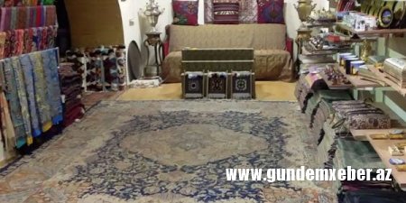 Deputatın qardaşı İçərişəhərdə vətəndaşın dükanını əlindən almaq istəyir (FOTOLAR)