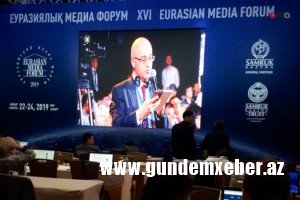 Cavid İsmayıl Paşinyanın həyat yoldaşını çətin sual qarşısında qoyub