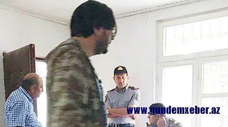 Jurnalist Səxavət Məmməd 10 sutkalıq həbs edilib – Foto
