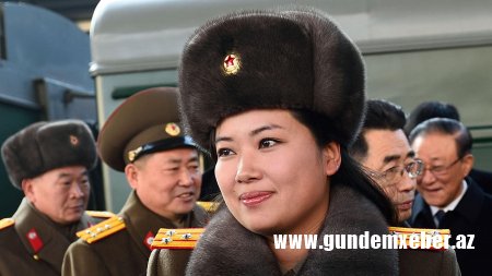 Kim Çen Inın "edam etdirdiyi" sevgilisi media qarşısında (FOTOLAR) 