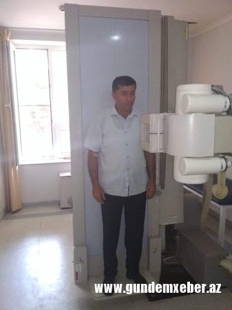 Polisin gözü qarşısında jurnalistə ağır zərbələr endirən şəxslər tam sərbəst buraxıldı-ŞOK OLAY 