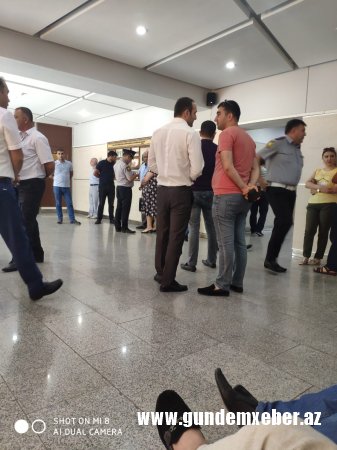 DYP-də sürücülər 'üsyan' edir: TEXNİKİ PASPORTLAR GƏTİRƏN MAŞIN YANIB - FOTOLAR  