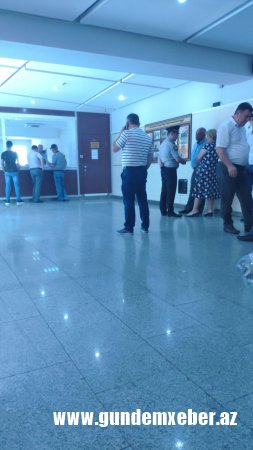 DYP-də sürücülər 'üsyan' edir: TEXNİKİ PASPORTLAR GƏTİRƏN MAŞIN YANIB - FOTOLAR  