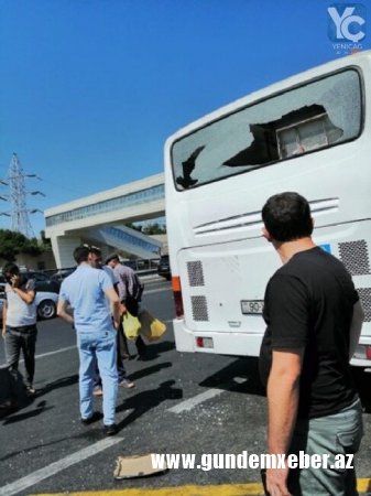 ​SON DƏQİQƏ: Bakıda növbəti AVTOBUS QƏZASI - FOTOLAR