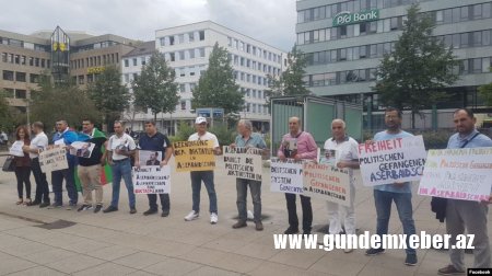Nurnberqdə “Siyasi məhbuslara azadlıq!” tələbi ilə aksiya keçirilib