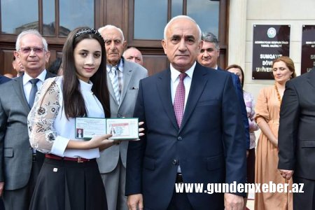 Sumqayıt Dövlət Universitetində Bilik günü” təntənə ilə  qeyd olundu - FOTOLAR