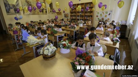 Dərslər başladı. Şagirdlərin sayında azalma var