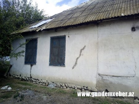 Lütvəli Babayev camaatdan gizlənirsə... - "Hər dəfə icra hakimiyyətinə gedəndə boş vədlərlə yola salırlar" 